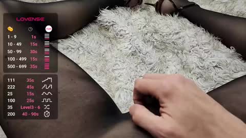 Nylon Italian online show from February 2025 05:29:02 AM