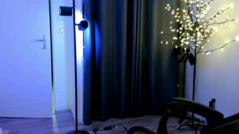 Steff online show from April 2026 08:43:01 PM