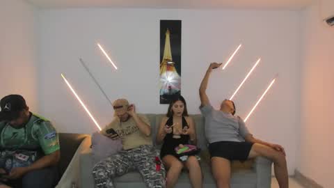 nympho_nathy_sophi online show from February 2026 01:25:01 PM