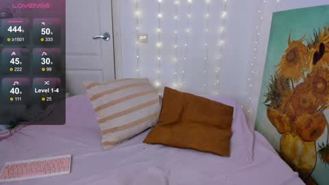 crystal   3 online show from January 2025 05:13:01 AM