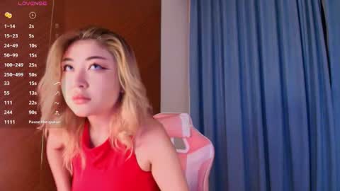 nyomi_moon online show from July 2026 08:34:02 PM