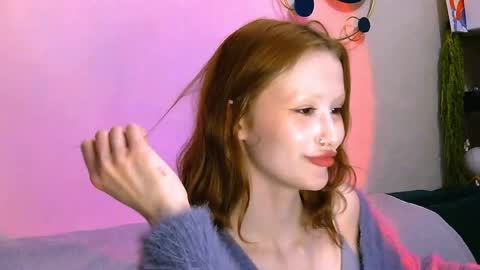 nyra_thira online show from May 2026 11:14:02 PM