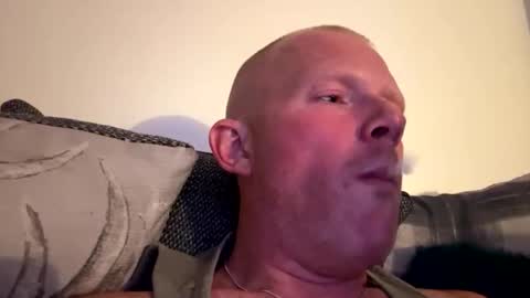 nytram999 online show from October 2025 11:36:01 PM