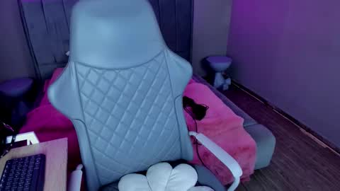 Nyx Doll online show from October 2025 08:57:01 PM