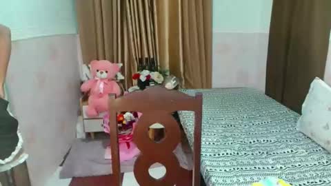 nyx online show from October 2025 04:11:01 PM