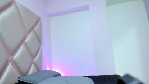 Snapshot of nyx_rosee chatting on June 2026 12:49:01 PM Nyx online show from June 2026 12:49:01 PM