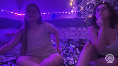 Nyx and Charon online show from January 2026 07:35:01 AM