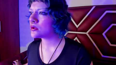 Nyx  online show from February 2026 07:18:01 PM