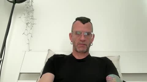 Jonathan Deep online show from June 2026 09:29:01 AM
