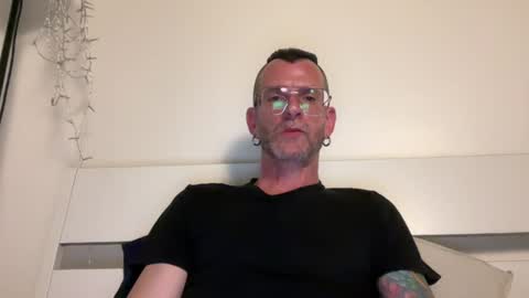 Jonathan Deep online show from June 2026 01:58:01 AM