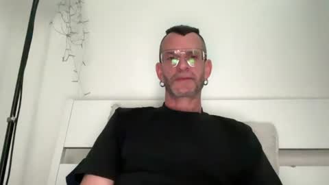 Jonathan Deep online show from June 2026 11:01:02 AM