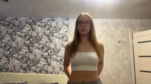 Snapshot of obduliamerisier chatting on June 2026 11:42:02 AM Alisa online show from June 2026 11:42:02 AM