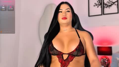 Luisa Instagram - Luisavinasc0 online show from December 2024 02:31:01 AM