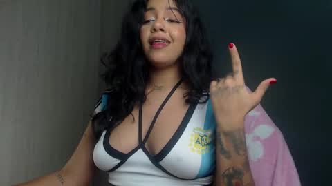 Vale online show from October 2025 03:03:02 AM