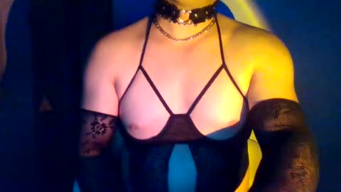 Snapshot of obscuraboy chatting on June 2026 10:27:02 PM Doxy online show from June 2026 10:27:02 PM