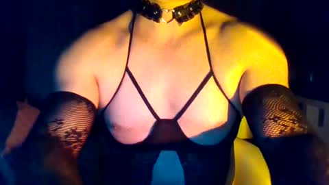 Snapshot of obscuraboy chatting on July 2026 11:54:01 PM Doxy online show from July 2026 11:54:01 PM