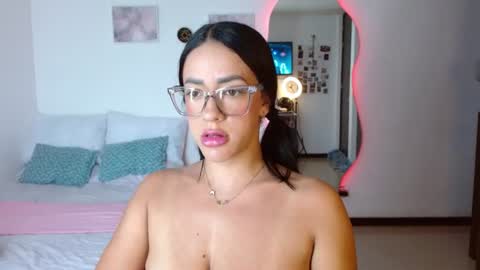 obsidian_love1 online show from June 2026 10:07:01 PM