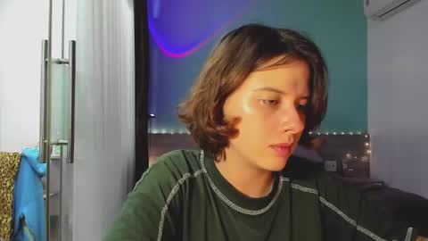 Evie online show from December 2024 12:55:02 PM