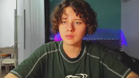 Evie online show from January 2025 02:50:01 PM