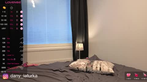 Daniela Dany online show from November 2025 10:37:02 AM