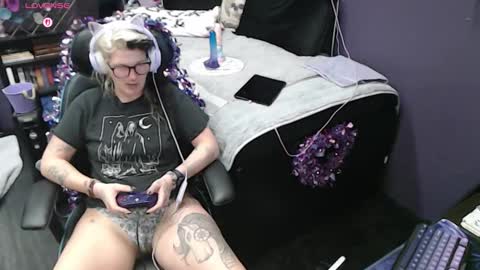 Oddy With A Body online show from February 2026 07:02:02 AM