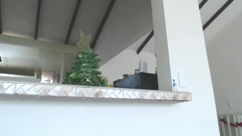 Snapshot of odette_brigh_ chatting on December 2024 09:34:01 PM Val online show from December 2024 09:34:01 PM