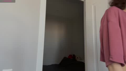 Thea online show from April 2026 04:46:02 AM