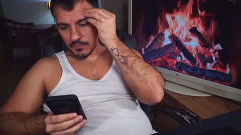 officeman7 online show from February 2025 05:03:02 PM