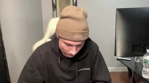 Tommy Cash online show from December 2025 08:08:02 AM