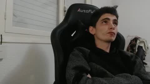 ofsolovicio online show from November 2025 05:00:02 AM