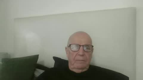 oggi95 online show from November 2025 01:17:02 PM