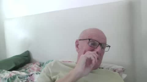 oggi95 online show from May 2026 02:14:02 PM