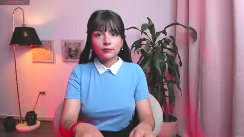  Holly  online show from July 2026 01:12:02 AM
