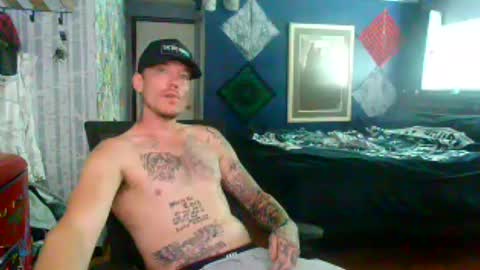 Snapshot of oh_you_know69 chatting on August 2026 04:31:02 PM who dares toss me some tips lets have fun online show from August 2026 04:31:02 PM