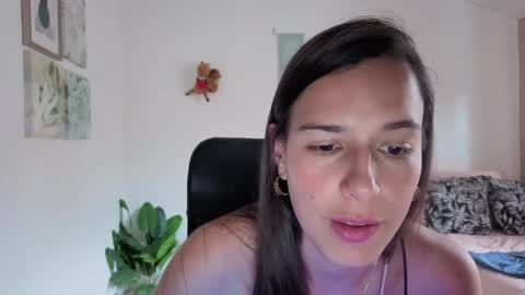 ohanna_ online show from February 2026 09:19:02 PM