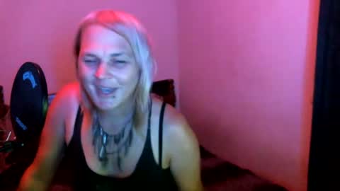 ohellesbells online show from June 2026 06:01:01 AM
