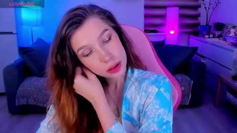 Light  online show from December 2025 09:13:02 PM