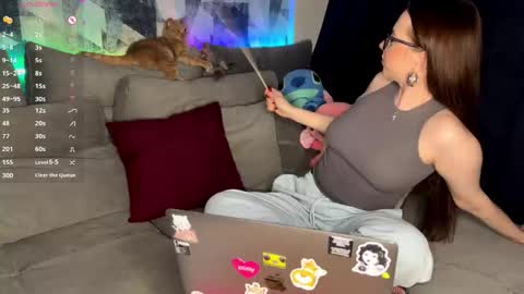 Snapshot of ohnicolle chatting on December 2025 05:44:02 PM Nikki online show from December 2025 05:44:02 PM