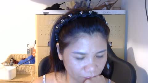 oinjer09 online show from June 2026 05:49:02 PM