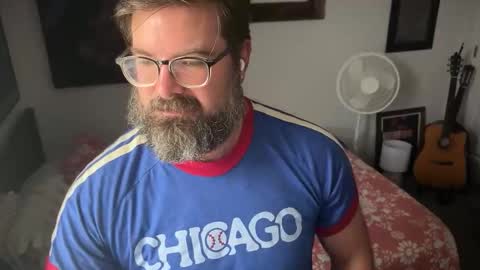 okayiguess online show from November 2025 07:45:02 PM