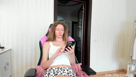            Welcome to my fans page  online show from September 2025 12:28:02 PM