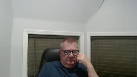 oldguybigd online show from November 2025 01:06:01 AM