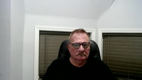 oldguybigd online show from July 2026 04:18:01 AM