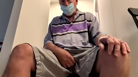 oldsubman online show from March 2026 09:41:01 PM