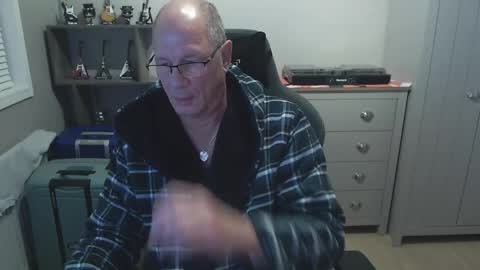 Snapshot of oldveteranuk chatting on September 2025 05:20:02 AM oldveteranuk online show from September 2025 05:20:02 AM