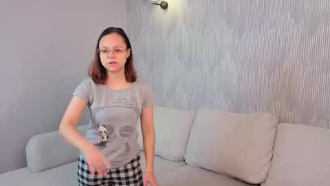 Stella online show from November 2025 11:09:02 AM