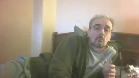 Snapshot of olibangg chatting on February 2026 01:23:01 AM olibangg online show from February 2026 01:23:01 AM