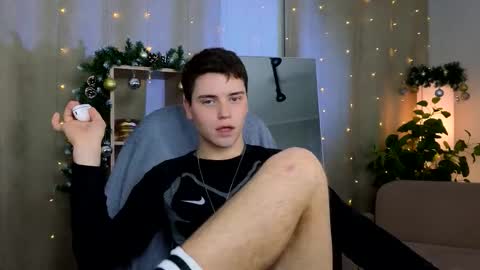 Olie online show from December 2025 09:20:01 PM