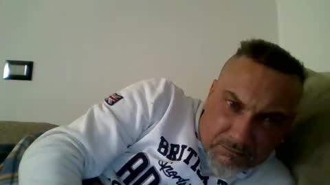 Snapshot of olimpio1230 chatting on December 2024 09:28:01 PM olimpio1230 online show from December 2024 09:28:01 PM