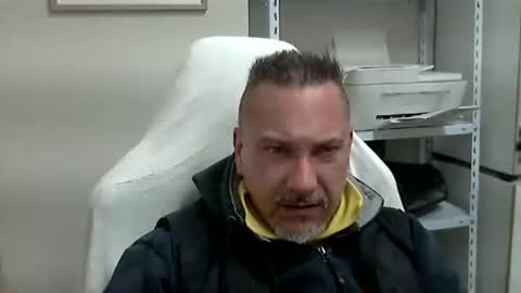 Snapshot of olimpio1230 chatting on January 2025 04:37:02 PM olimpio1230 online show from January 2025 04:37:02 PM